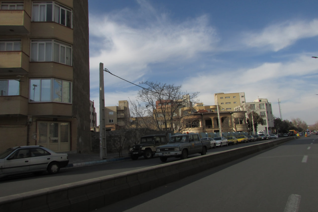 ساخت و ساز در حریم کنسولگری آلمان
